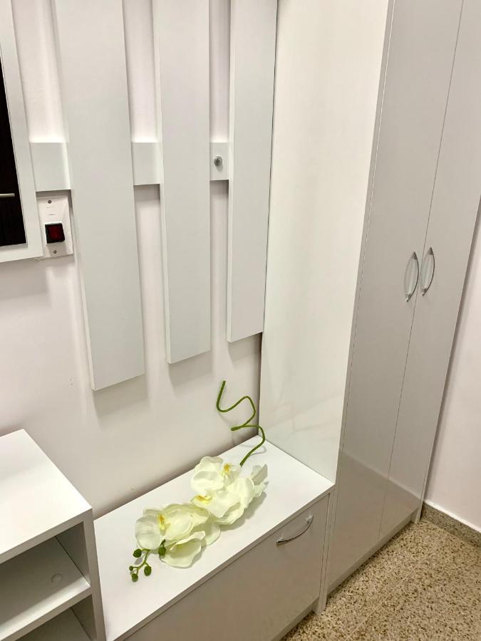 ,,Адела”-Апартамент За Гости Velingrad Eksteriør billede